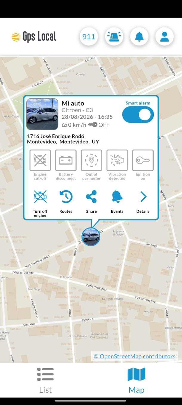 App de cliente de marca blanca funcionando bajo la marca de un socio — vista de mapa en vivo con la tarjeta de ubicación del vehículo